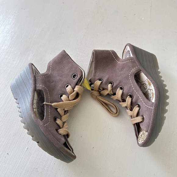 Fly London Yaba Suede Lace-Up Wedges Size 37 -7 - Picture 10 of 11